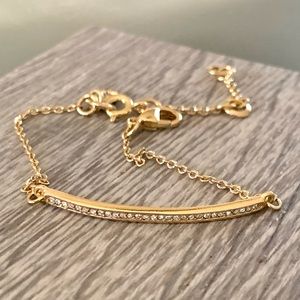 Chloe + Isabel minimalist bracelet